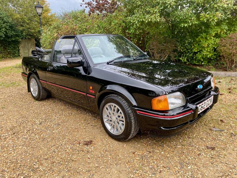 View FORD ESCORT MK4 1.6  XR3I CABRIOLET