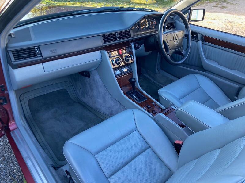 MERCEDES-BENZ E CLASS