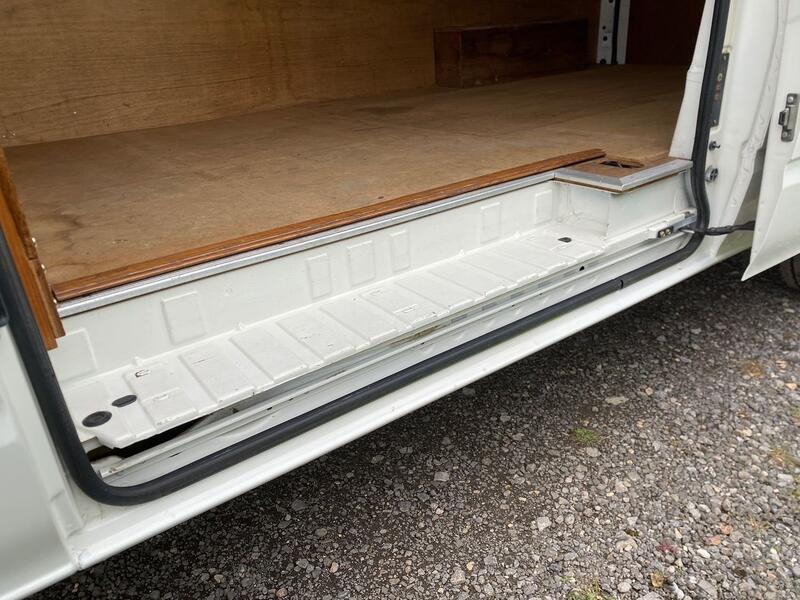 FORD TRANSIT
