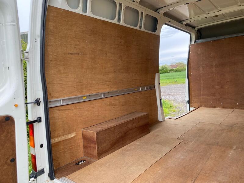 FORD TRANSIT