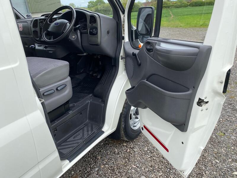 FORD TRANSIT