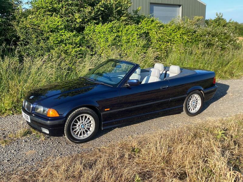 BMW 3 SERIES