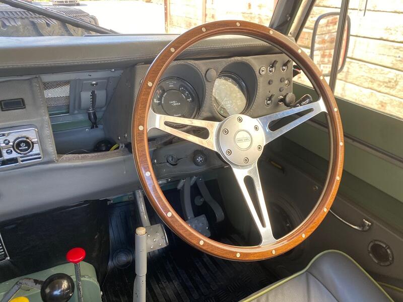 LAND ROVER SERIES III