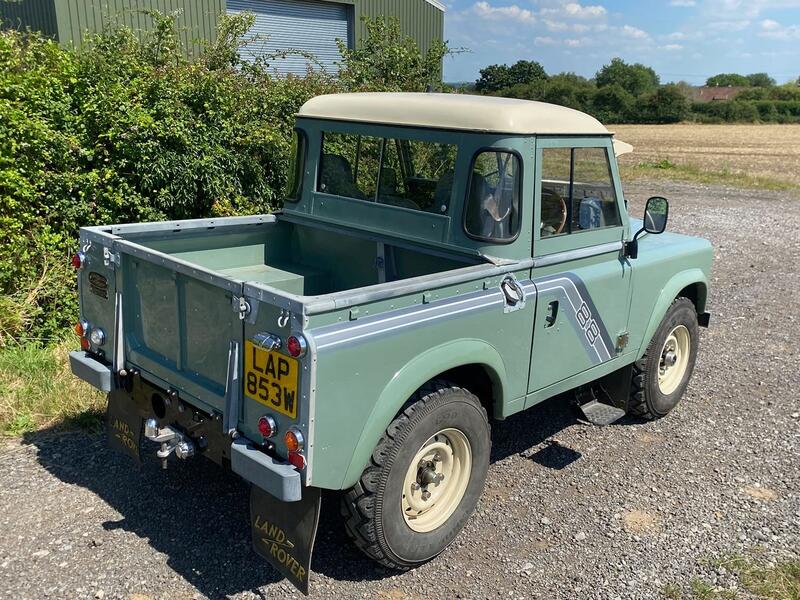 LAND ROVER SERIES III