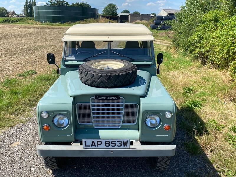 LAND ROVER SERIES III