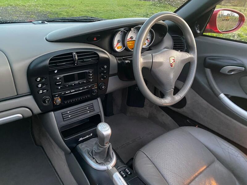PORSCHE BOXSTER