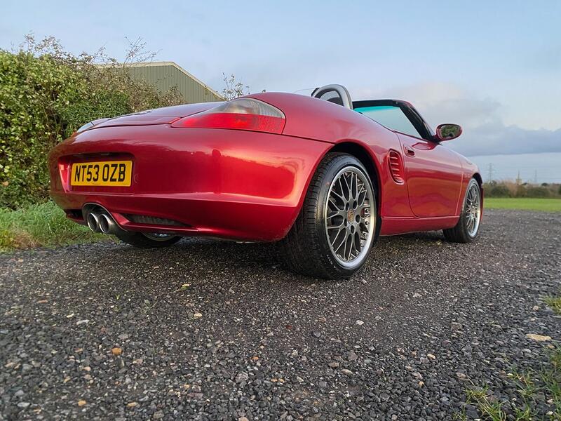 PORSCHE BOXSTER