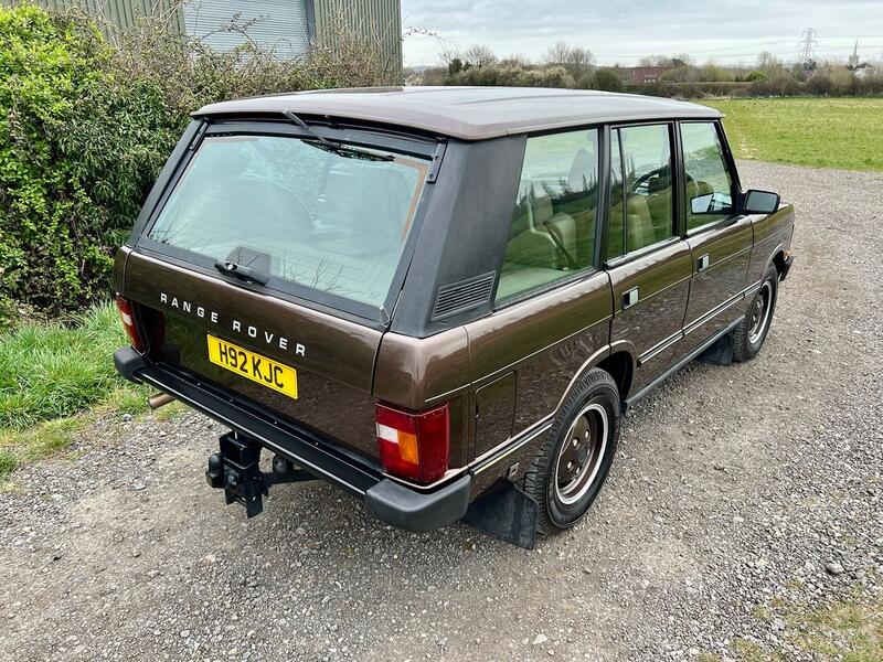 LAND ROVER RANGE ROVER