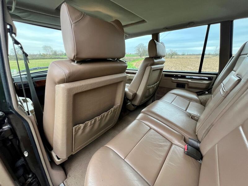 LAND ROVER RANGE ROVER