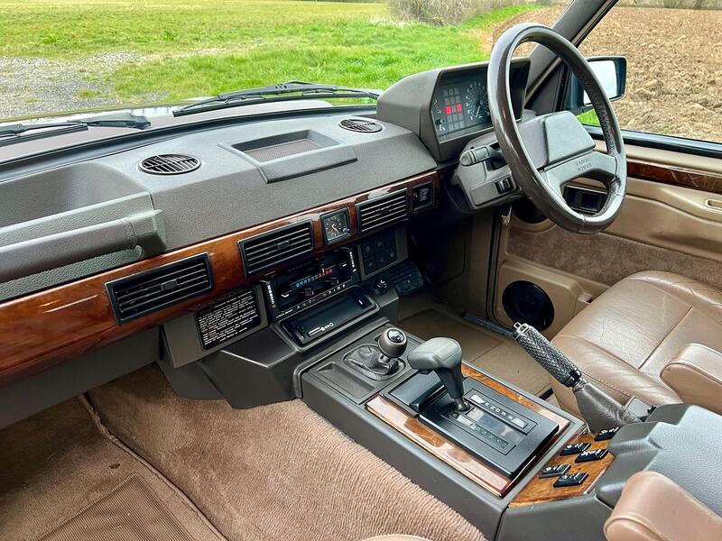 LAND ROVER RANGE ROVER
