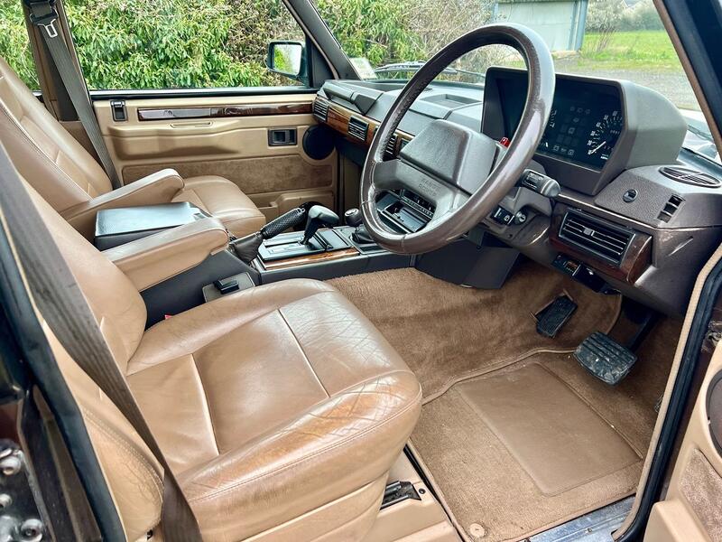 LAND ROVER RANGE ROVER