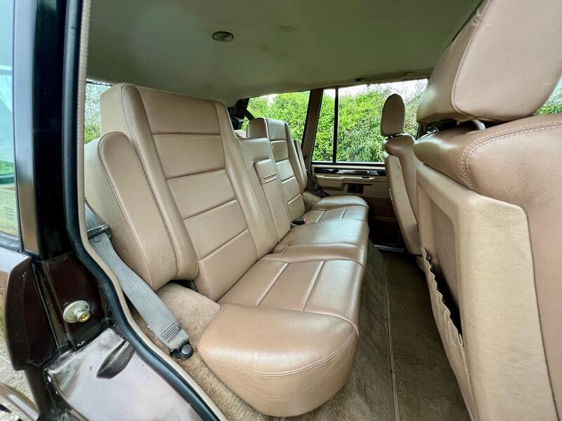 LAND ROVER RANGE ROVER