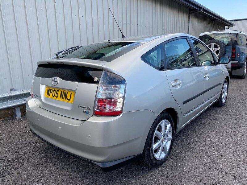 View TOYOTA PRIUS 1.5 VVT-I T3 MK2 XW20 PETROL HYBRID