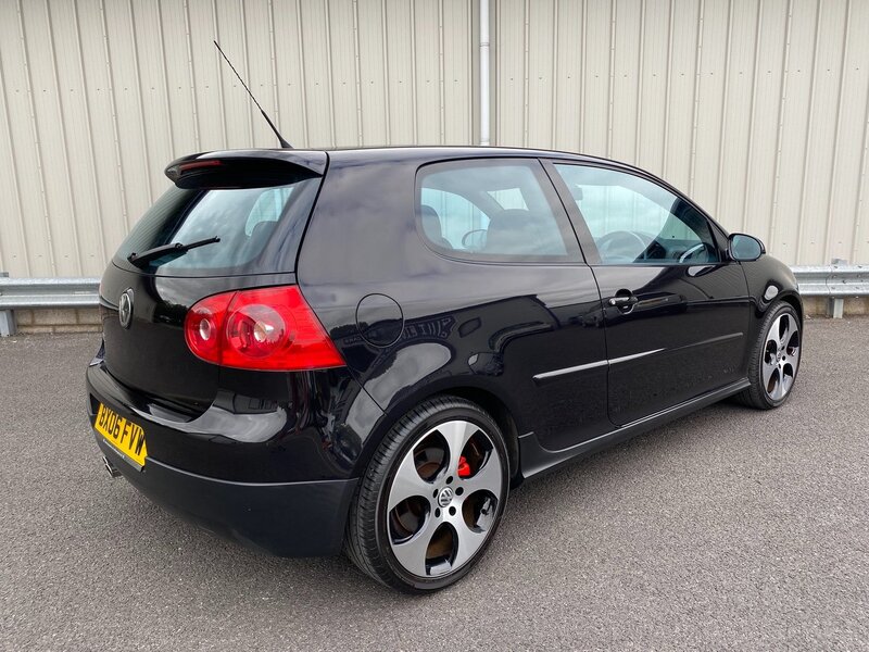 View VOLKSWAGEN GOLF MK5 GTI 2.0 TFSI MANUAL 3 DOOR