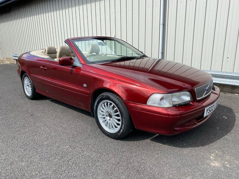 View VOLVO C70 CABRIOLET 2.0 TURBO MANUAL