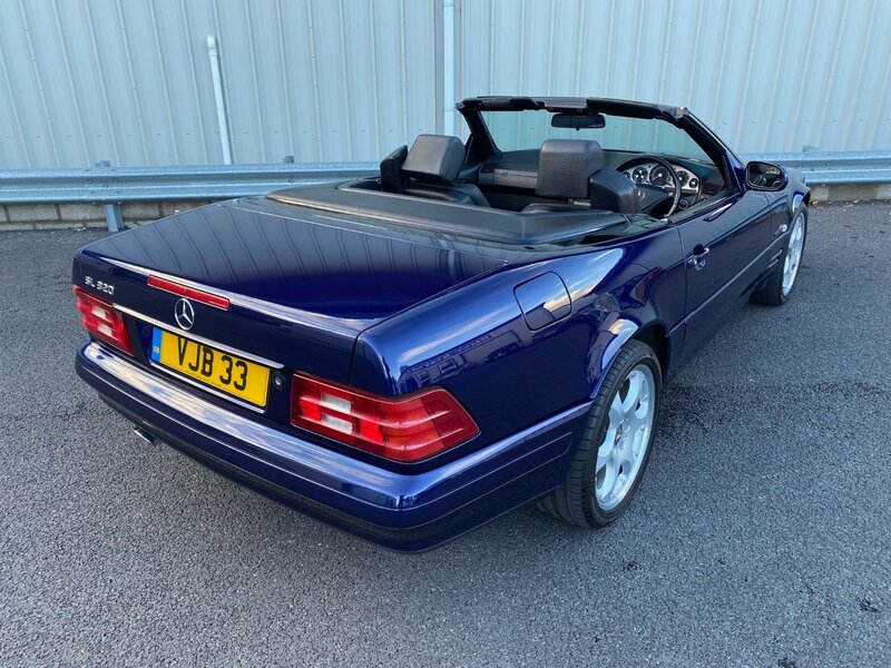 MERCEDES-BENZ SL