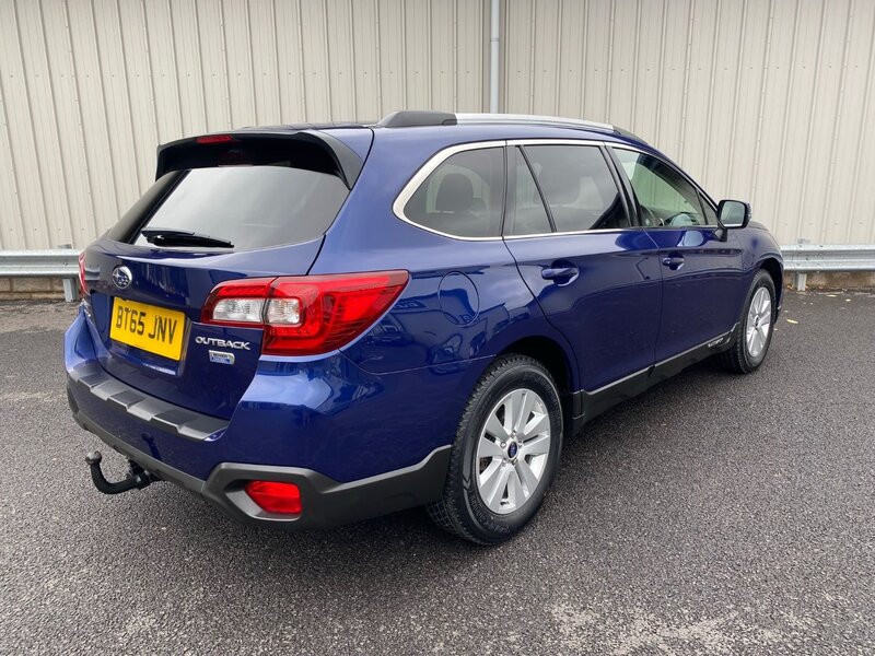 View SUBARU OUTBACK 2.0 BOXER DIESEL SE ESTATE AWD AUTO