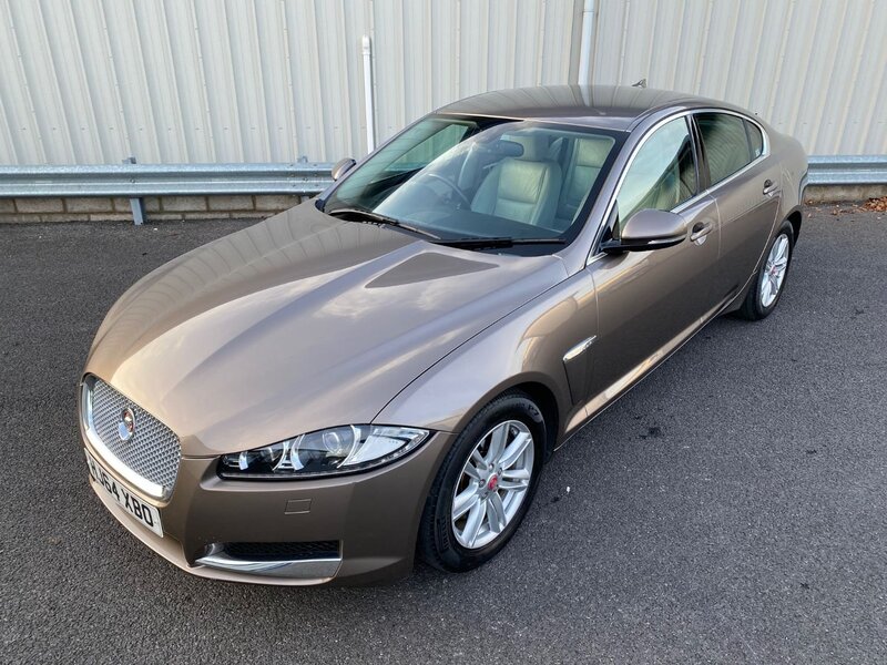 JAGUAR XF