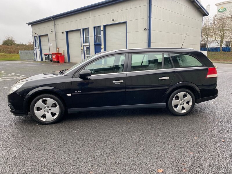 VAUXHALL VECTRA