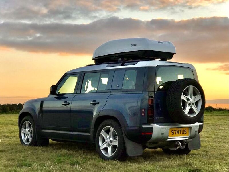 LAND ROVER DEFENDER