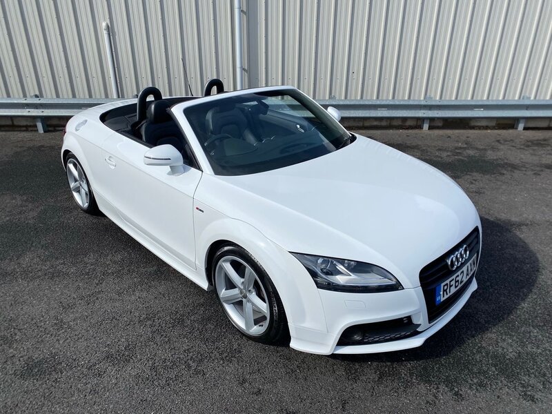 AUDI TT