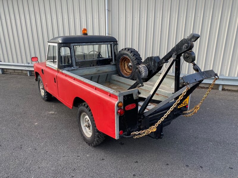 LAND ROVER SERIES III