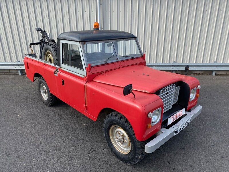 View LAND ROVER SERIES III 109 LWB 2.6 SIX CYLINDER VINTAGE RECOVERY TRUCK