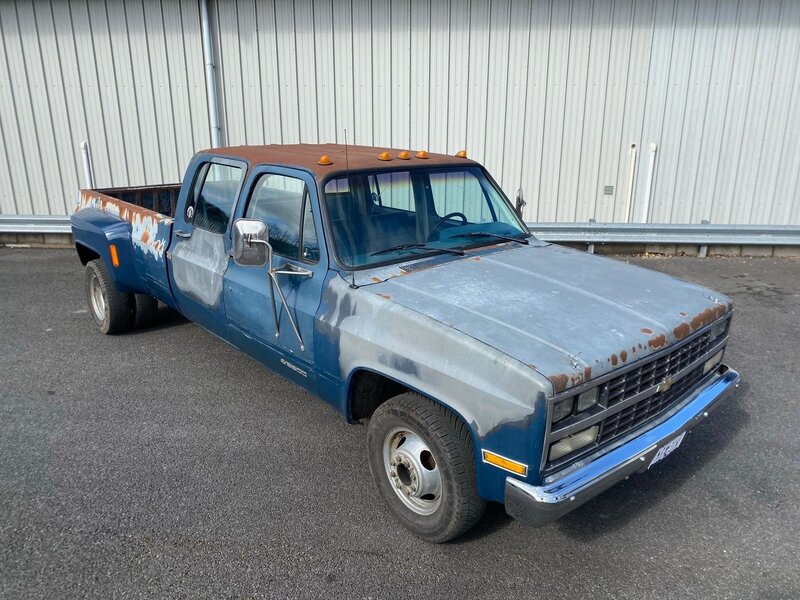 View CHEVROLET GMC C30 3+3 CREW CAB DUALLY 7.4 V8 LHD