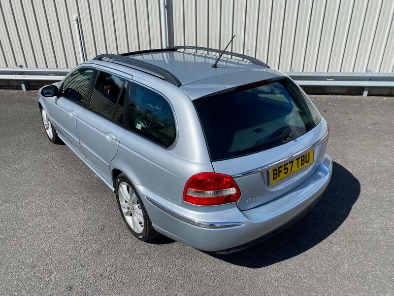 JAGUAR X-TYPE