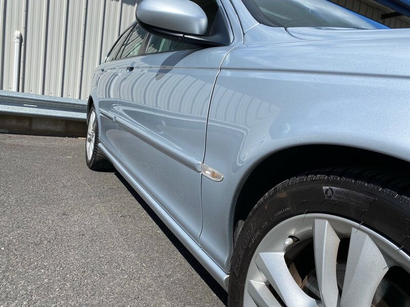 JAGUAR X-TYPE