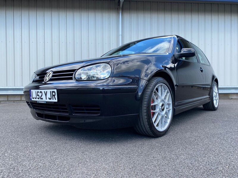 VOLKSWAGEN GOLF