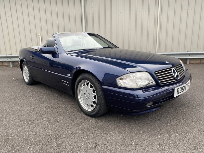 View MERCEDES-BENZ SL R129 SL320