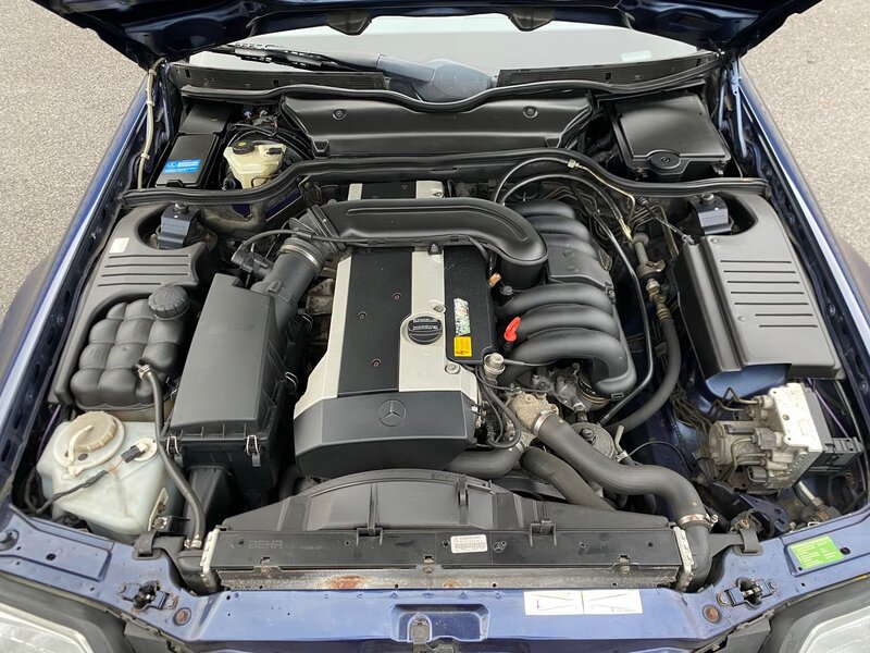MERCEDES-BENZ SL