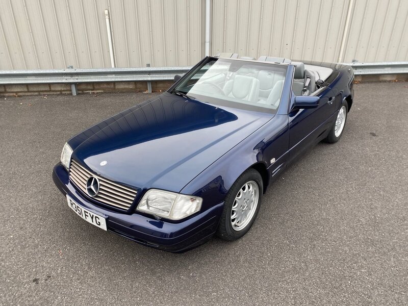 MERCEDES-BENZ SL