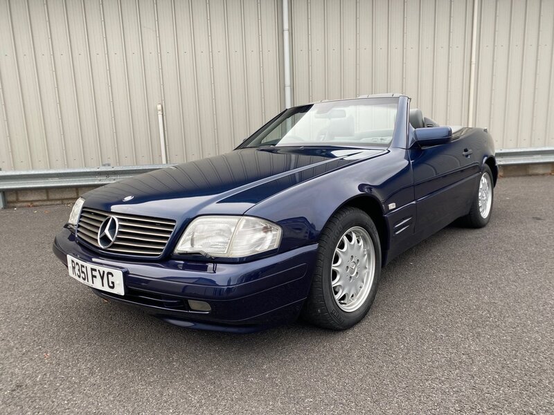 MERCEDES-BENZ SL