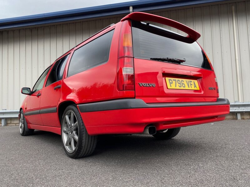 VOLVO 850