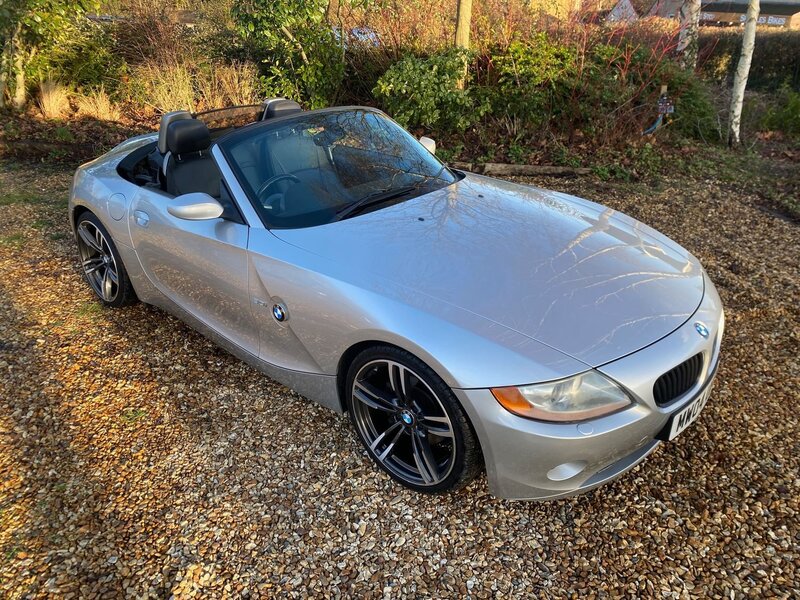 View BMW Z SERIES Z4 3.0 SE ROADSTER MANUAL