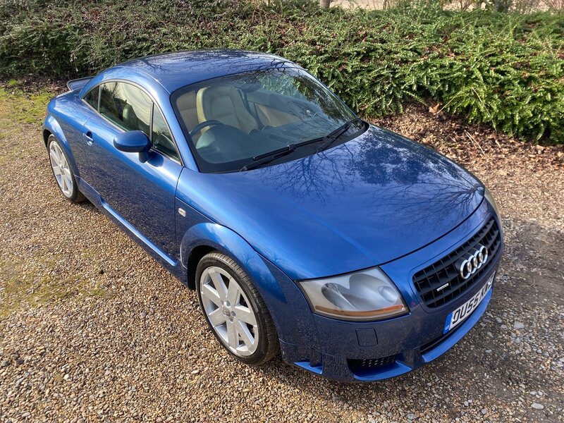 View AUDI TT MK1 3.2 V6 QUATTRO COUPE MANUAL