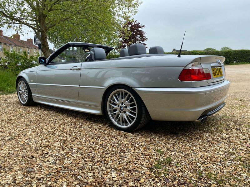 BMW 3 SERIES
