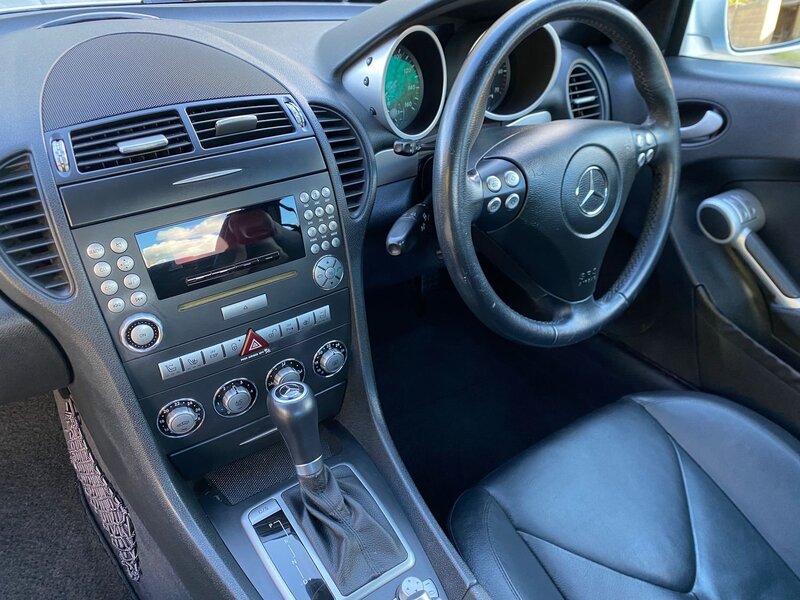 MERCEDES-BENZ SLK