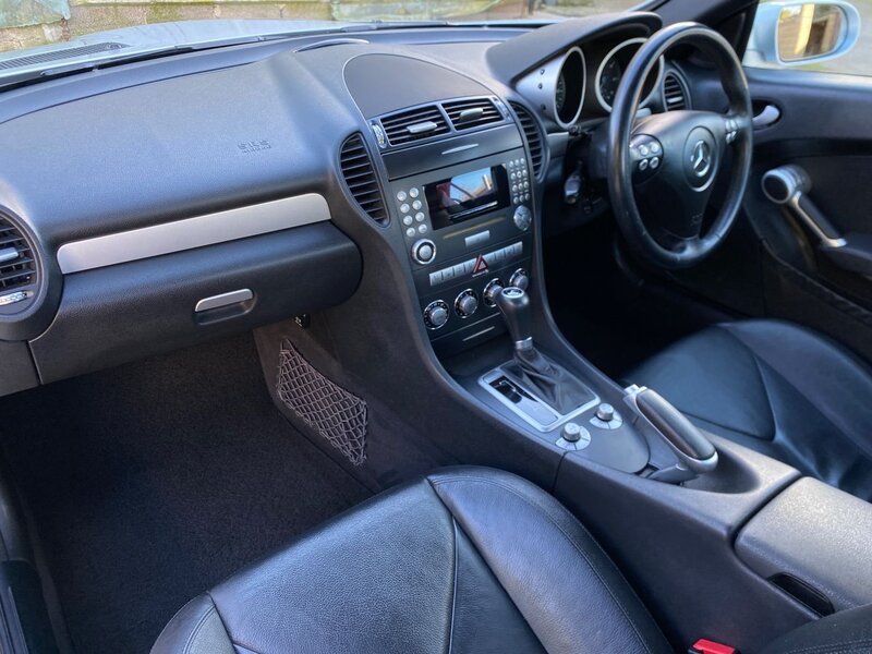 MERCEDES-BENZ SLK