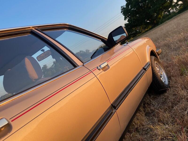 FORD CORTINA
