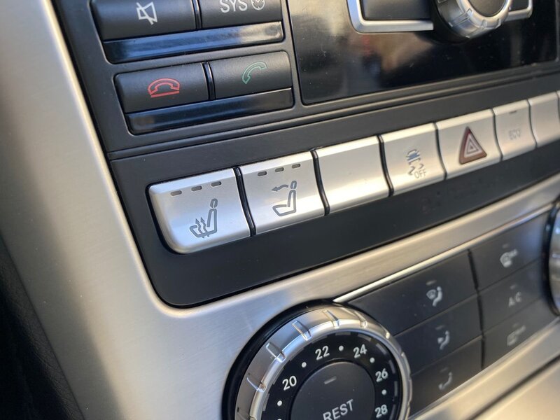 MERCEDES-BENZ SLK