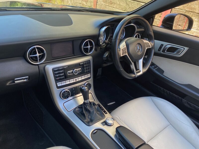 MERCEDES-BENZ SLK