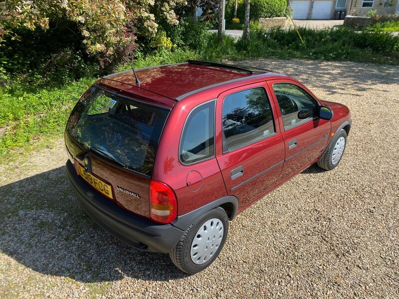 VAUXHALL CORSA