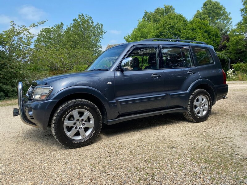 MITSUBISHI SHOGUN