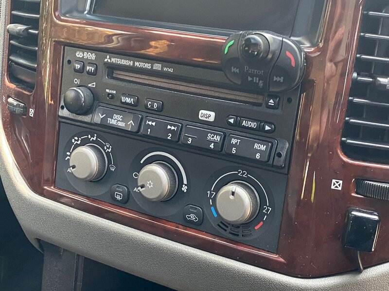MITSUBISHI SHOGUN